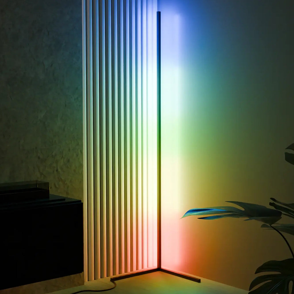 Elegant Modern Black Metal Floor Lamp for Living Room and Bedroom