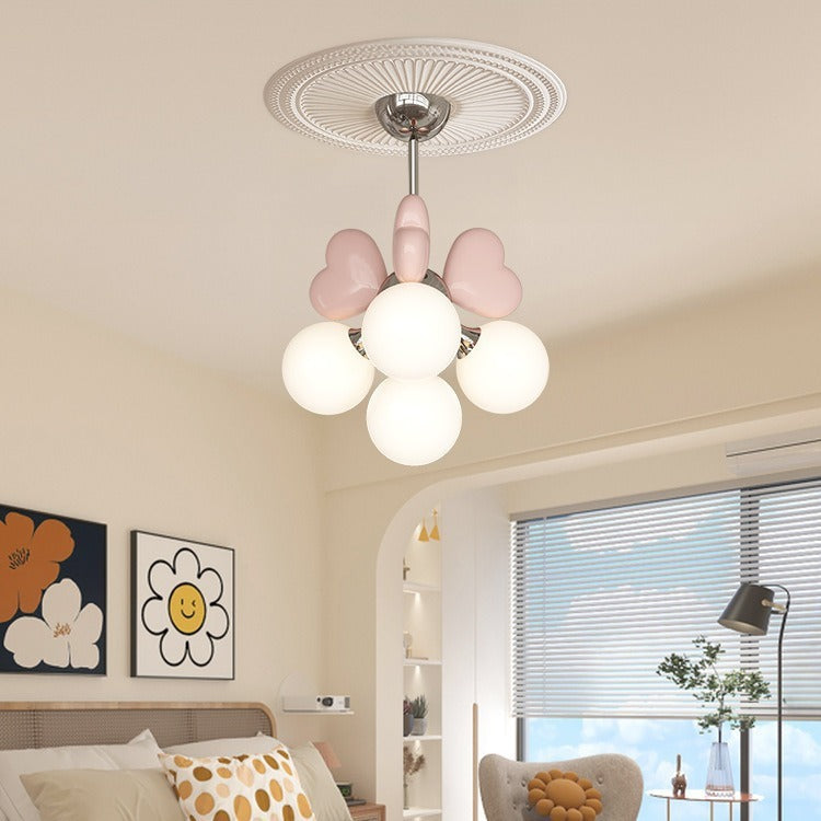 Nordic Cream Heart-Shaped Resin Pendant Chandelier for Living Room