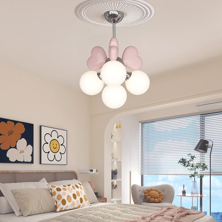 Nordic Cream Heart-Shaped Resin Pendant Chandelier for Living Room