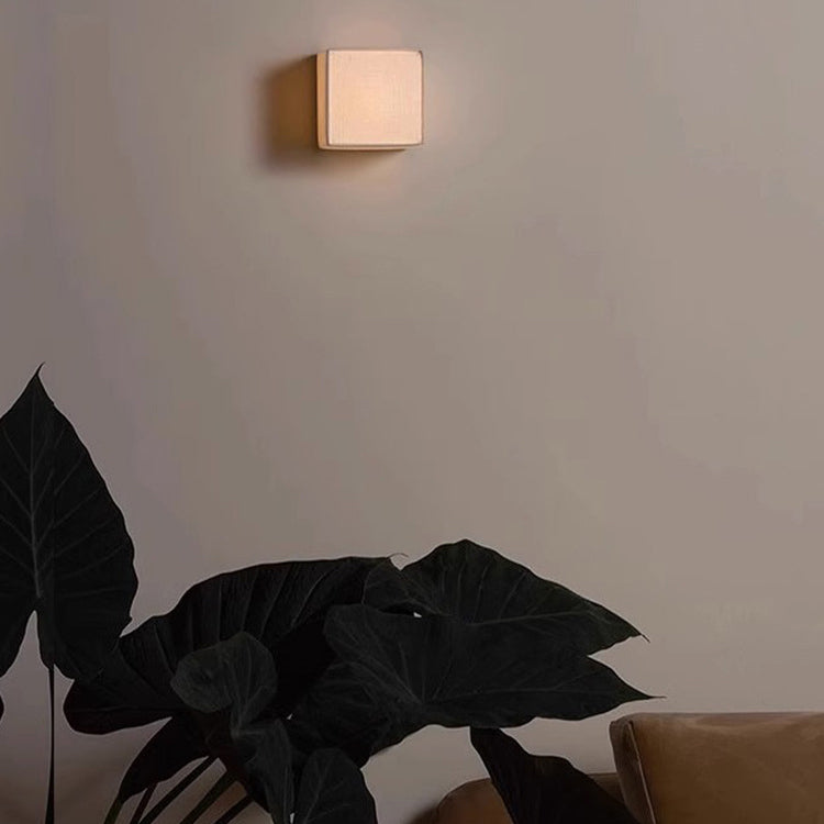 Traditional Japanese Square Fabric Shade LED Wall Sconce for Living Room