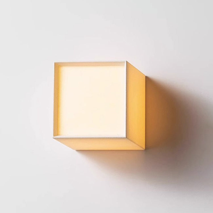 Traditional Japanese Square Fabric Shade LED Wall Sconce for Living Room