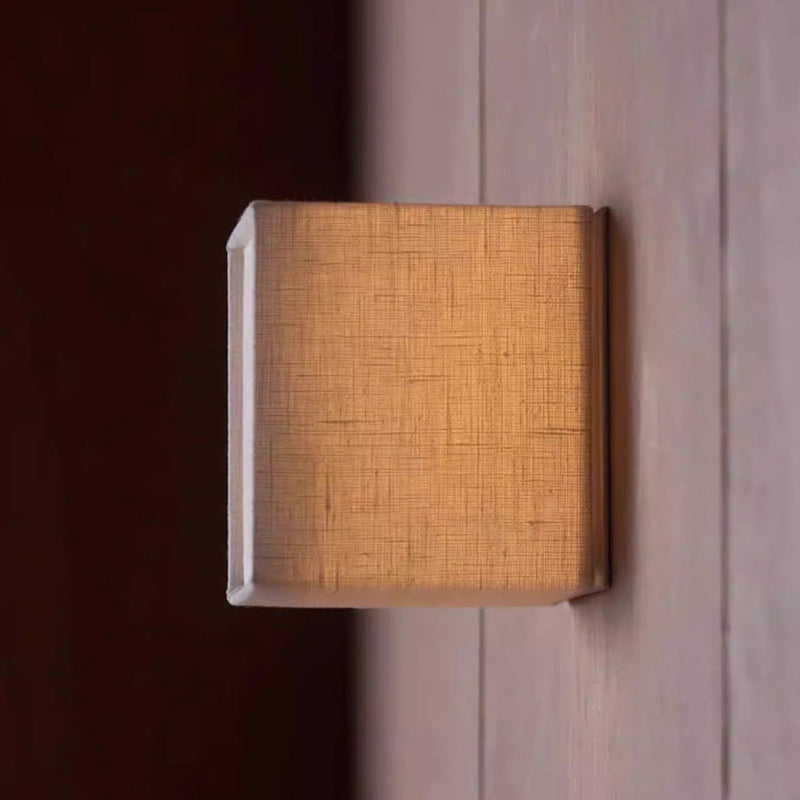 Traditional Japanese Square Fabric Shade LED Wall Sconce for Living Room