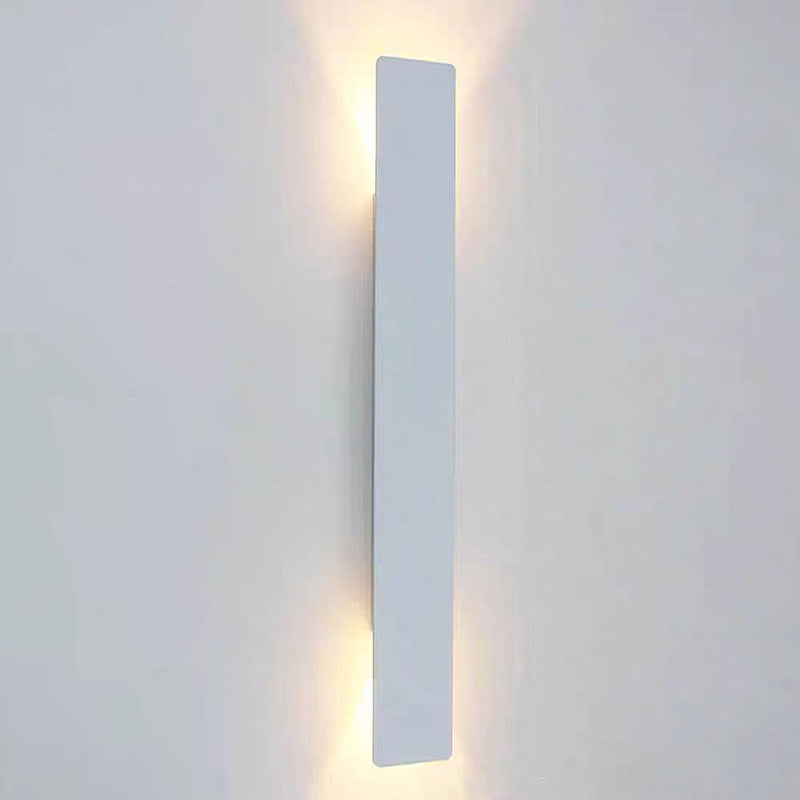 Sleek Gray Aluminum LED Waterproof Wall Sconce for Outdoor Patio Lighting