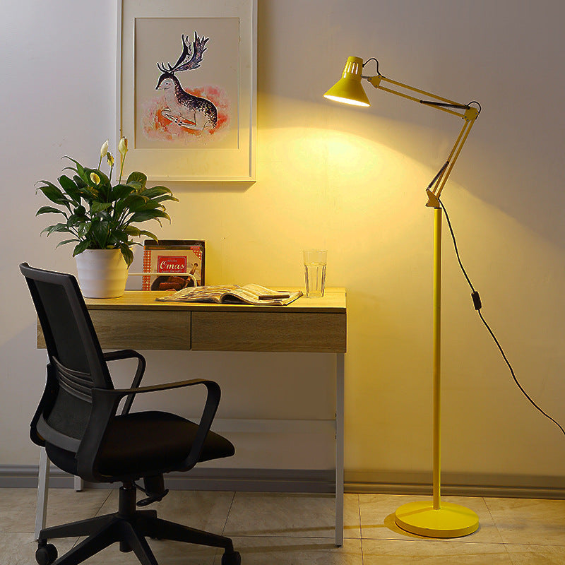 Scandinavian Black Iron Retractable Swivel Floor Lamp for Bedroom Decor