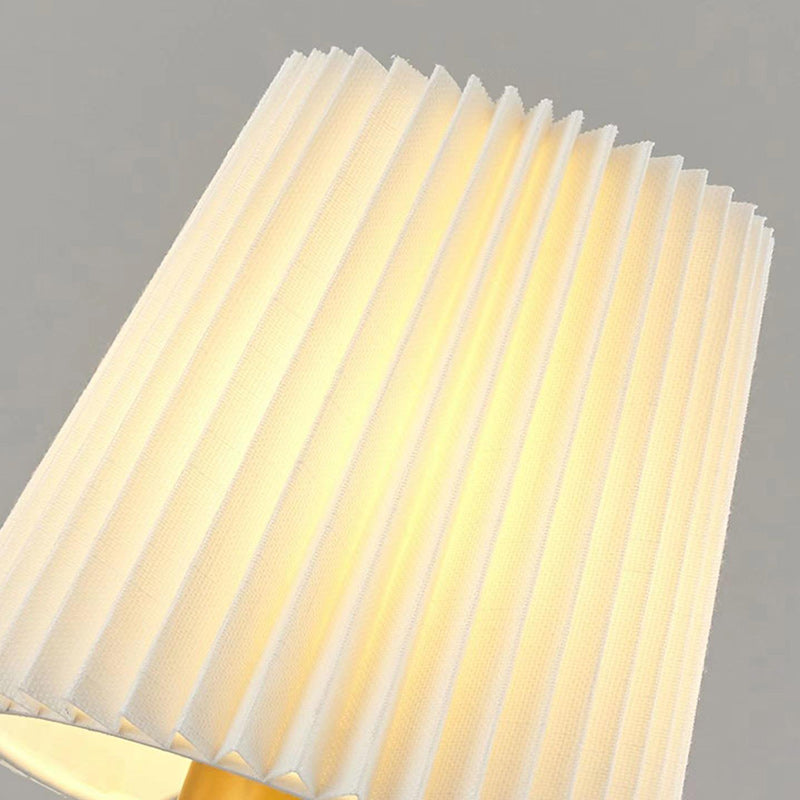 Vintage-Style Pleated Cylinder Iron and Wood 3/5 Light Chandelier for Living Room