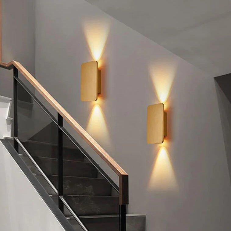 Sleek Aluminum LED Wall Sconce Lamp for Nordic Minimalist Interiors