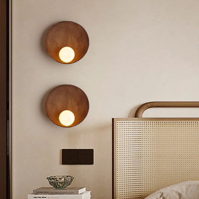 Contemporary Black Round Iron Resin Wall Sconce Light for Entryway