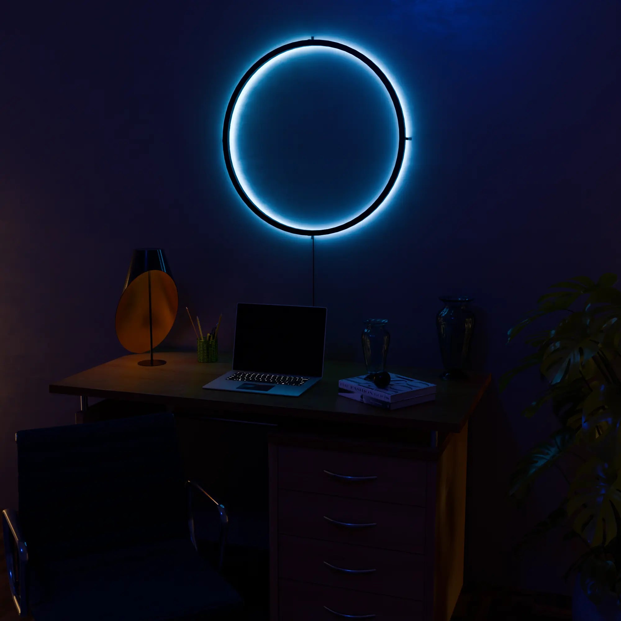 Elegant White AuraRing Smart LED Wall Lamp for Modern Living Spaces