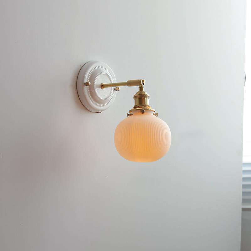 Classic Brass-Finished Vintage Ceramic Round Wall Sconce Lamp for Living Room