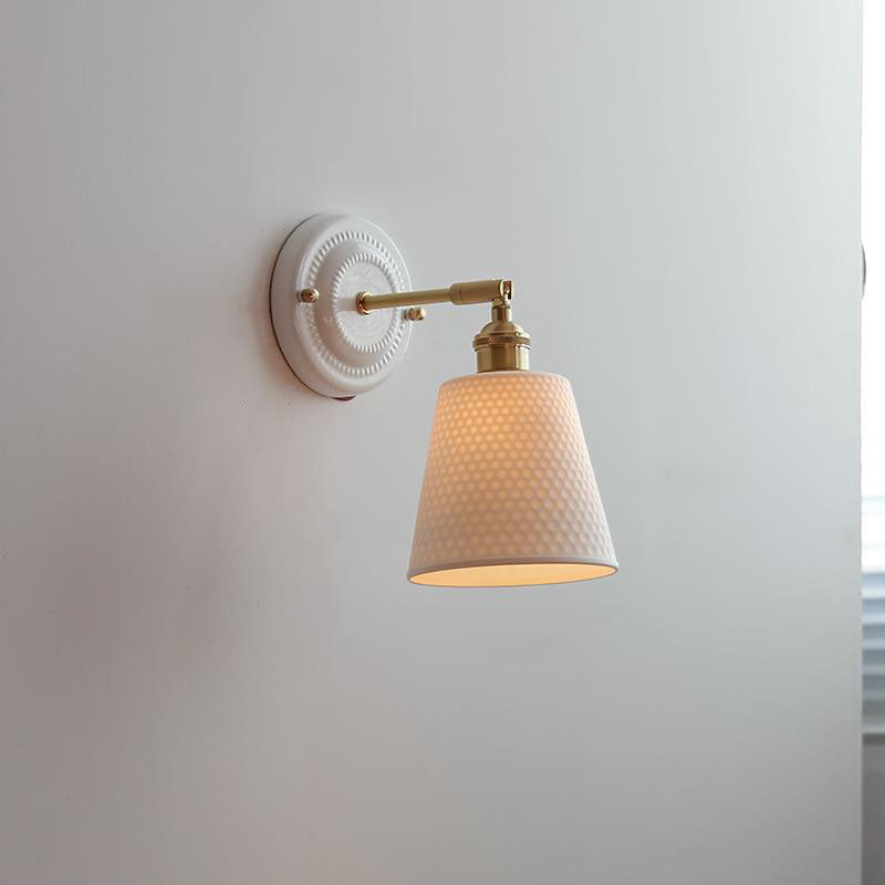 Classic Brass-Finished Vintage Ceramic Round Wall Sconce Lamp for Living Room