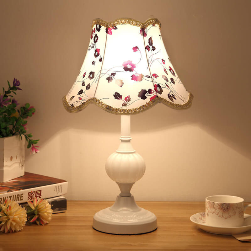 Nordic Vintage Floral Glass Table Lamp for Bedroom or Living Room Decor