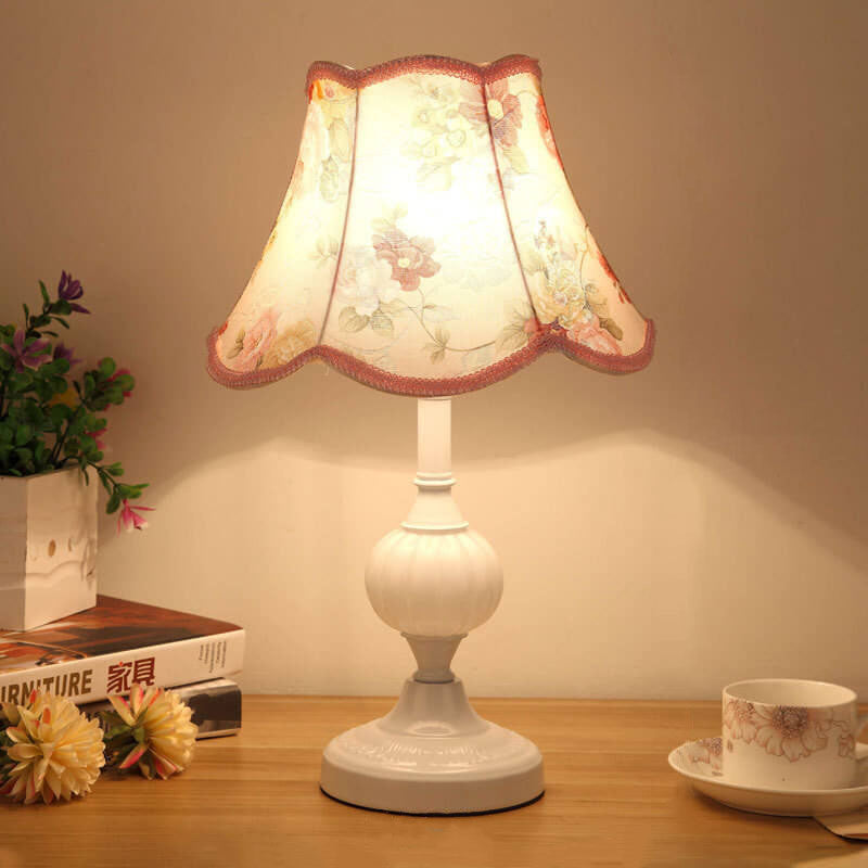 Nordic Vintage Floral Glass Table Lamp for Bedroom or Living Room Decor
