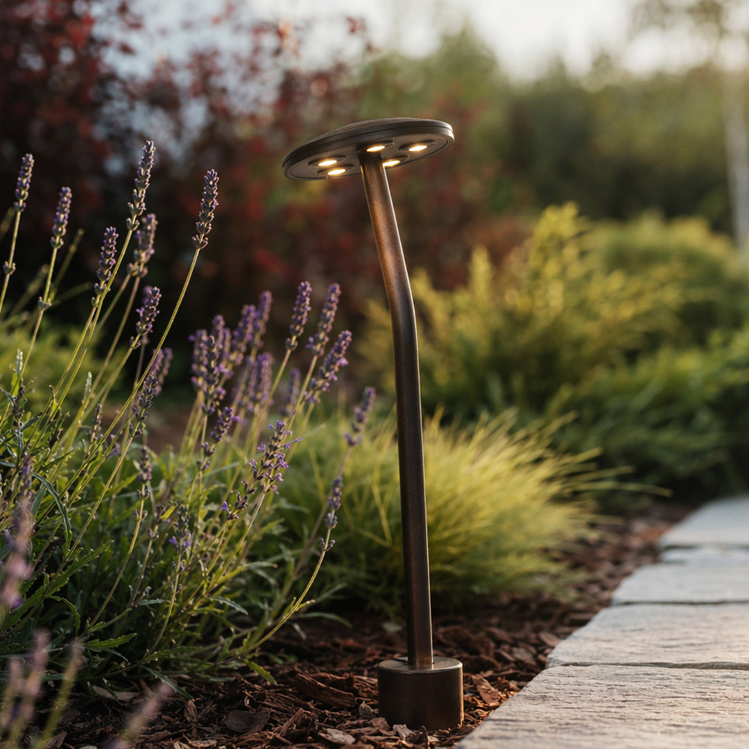 Durable Waterproof LED Pathway Landscape Lighting Fixture in Sleek Black