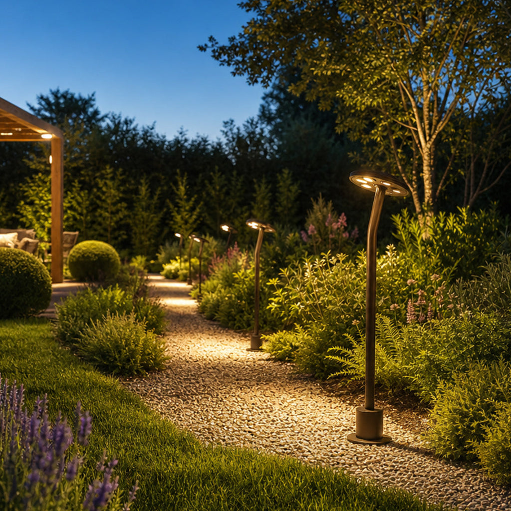 Durable Waterproof LED Pathway Landscape Lighting Fixture in Sleek Black