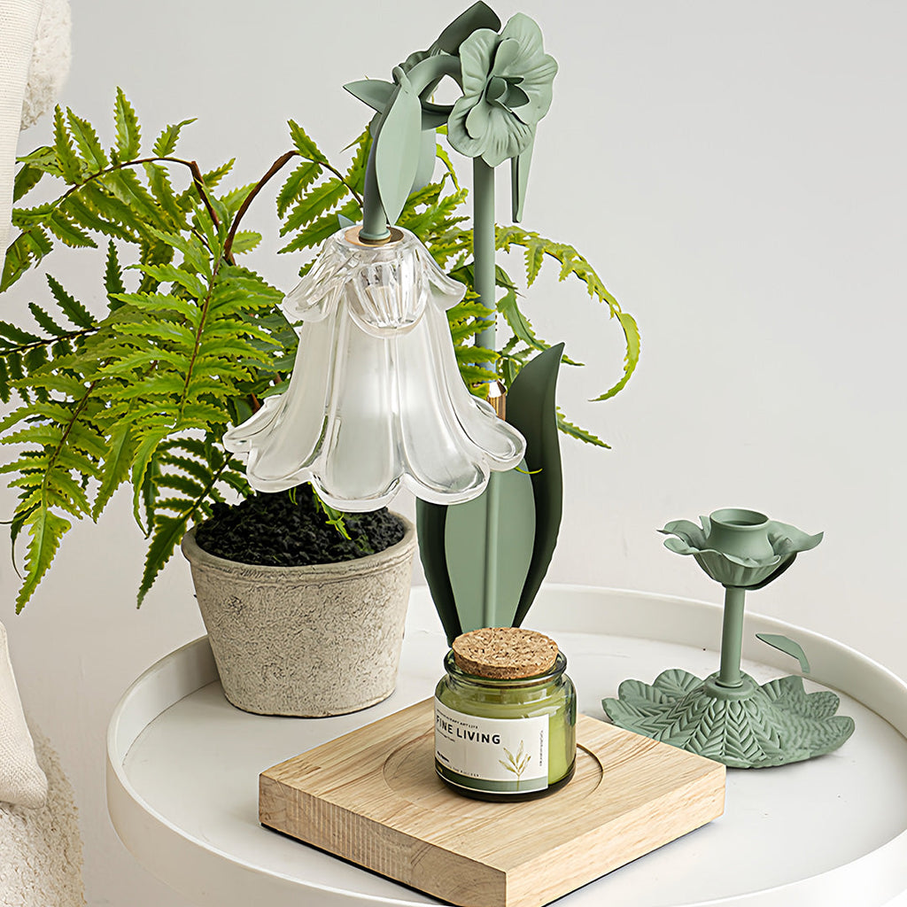 Elegant Fireless Melt Table Lamp with Scented Flower Design for Bedroom