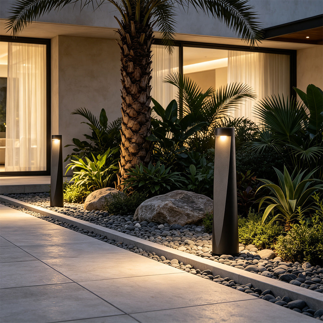 Rustic Bronze Waterproof LED Pathway Lights for Outdoor Landscape Design