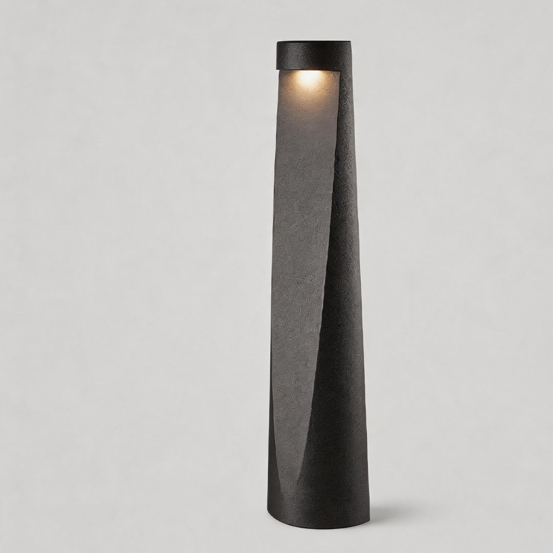 Rustic Bronze Waterproof LED Pathway Lights for Outdoor Landscape Design