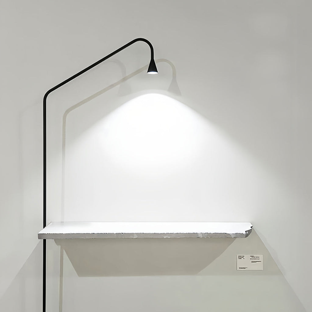 Elegant Black and Gold LED Floor Lamps for Modern Reading Spaces