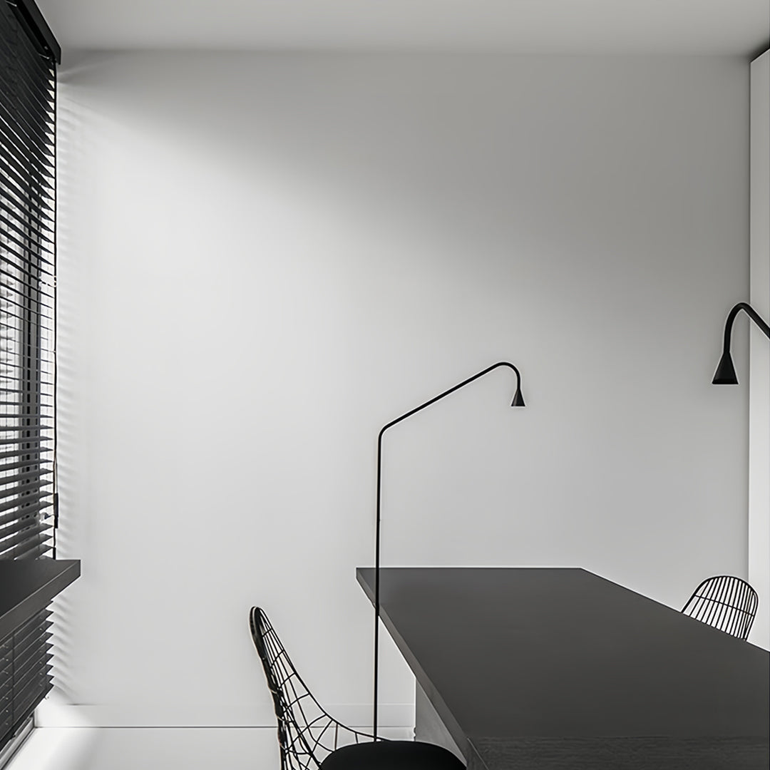 Elegant Black and Gold LED Floor Lamps for Modern Reading Spaces
