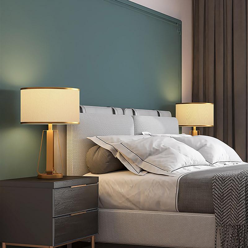 Elegant 22-Inch Gold Brass Geometric Table Lamp in Faux Silk for Living Room