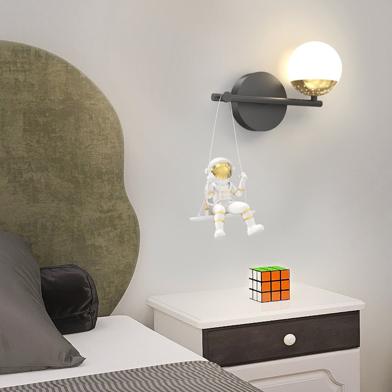 Modern Acrylic Ball Resin Astronaut Wall Light with 3-Step Dimming