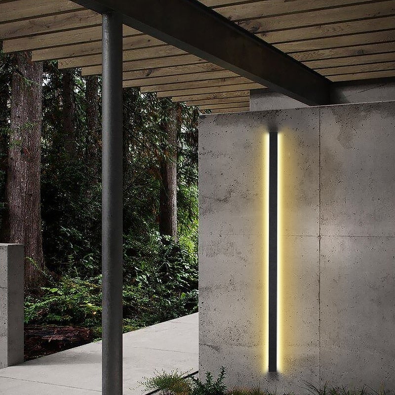 Modern Black LED Linear Wall Sconce for Outdoor Garden Lighting