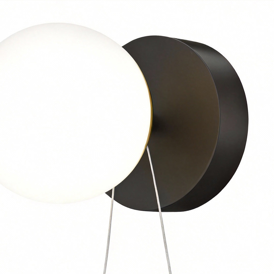 Nordic Style White Astronaut Resin Wall Light for Kids' Room Decor