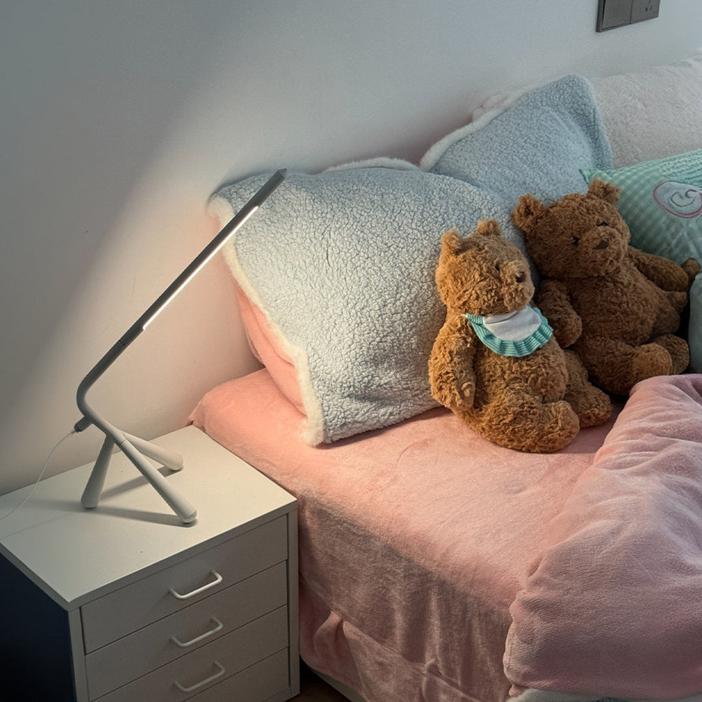 Unique Rotatable LED Accent Table Lamp with Three Legs for Living Room