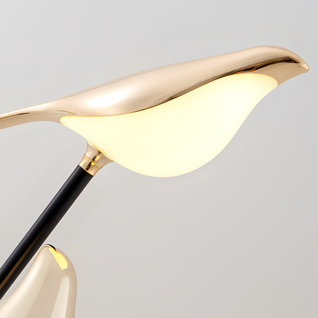 Modern 3-Head Bird Floor Lamp in Artistic Design for Living Room Decor