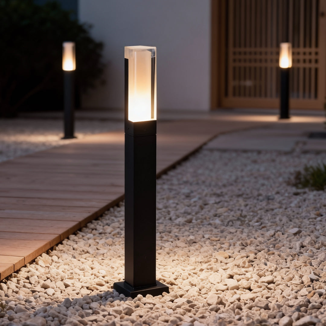 Sleek Black Aluminum Cubic LED Bollard Light for Outdoor Pathway Lighting