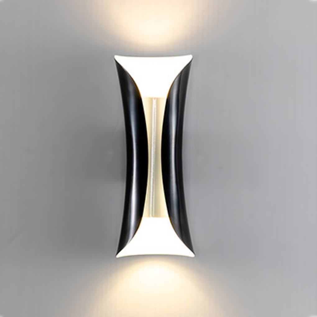 Nordic Minimalist LED Wall Sconce Light Fixture for Indoor Spaces