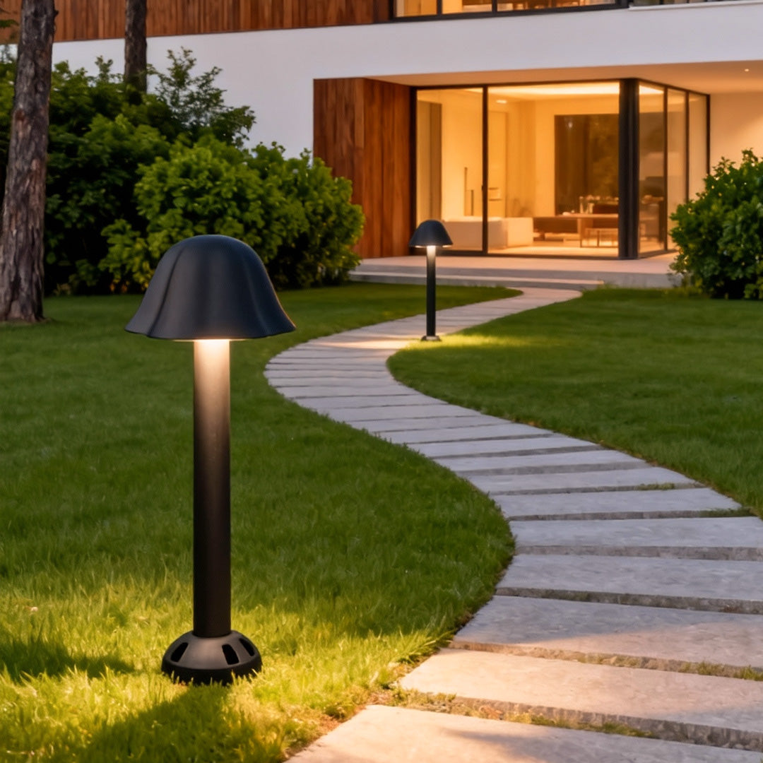 Elegant Black Mushroom Outdoor Path Light for Courtyard Landscaping