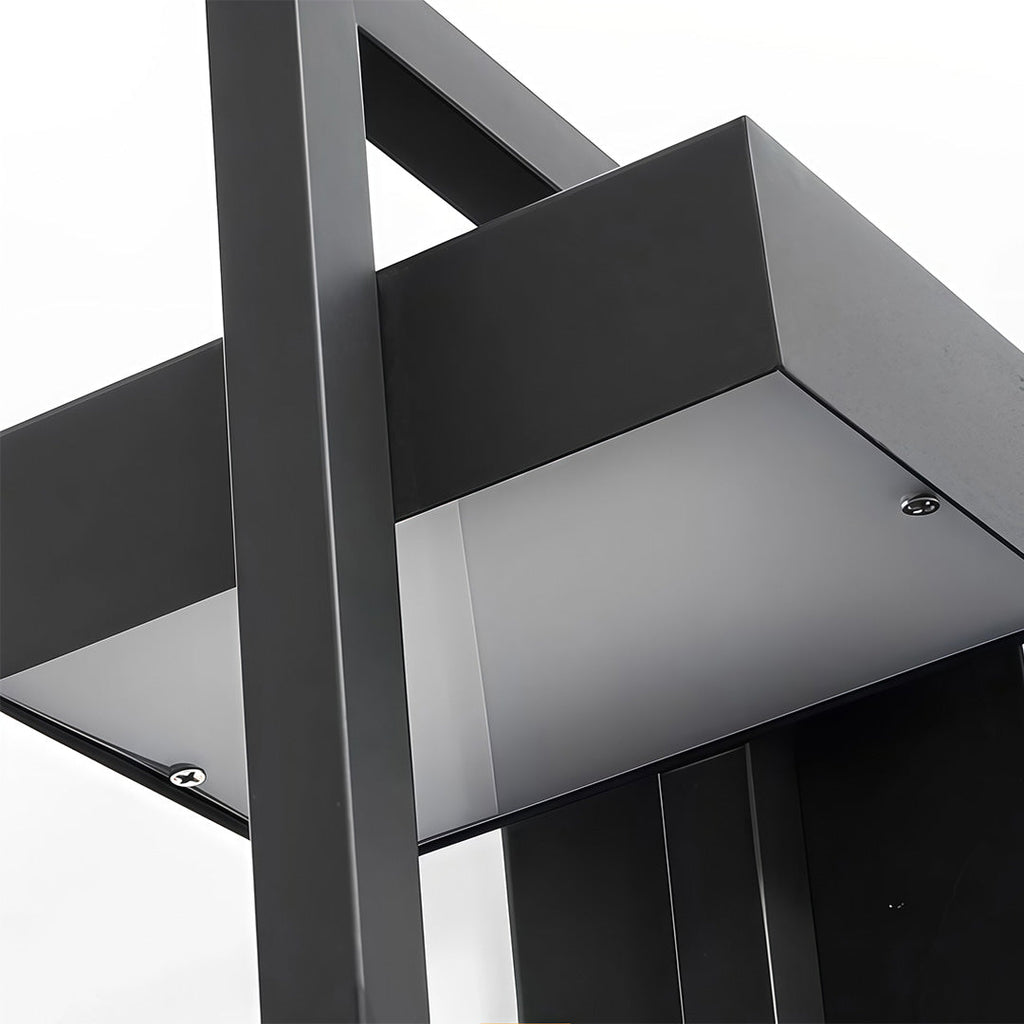 Sleek Black Rectangular LED Outdoor Wall Sconce for Modern Patios