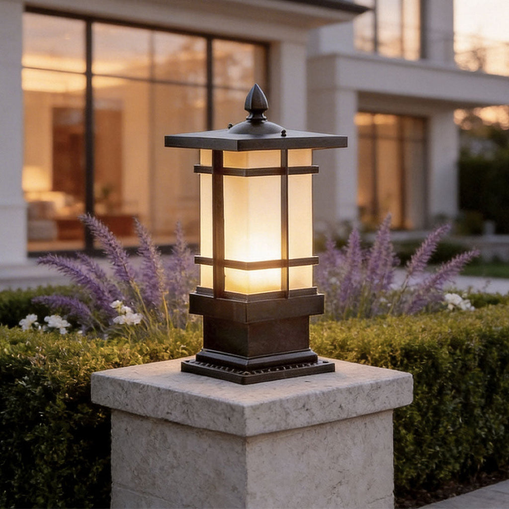 Vintage Black Pavilion-Style Garden Bollard Light for Outdoor Spaces