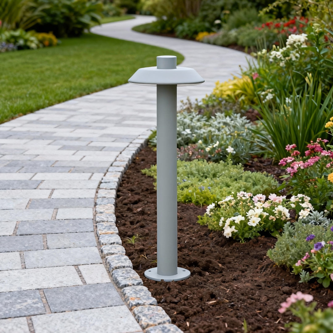 Waterproof Aluminum LED Path Lights with High Color Rendering for Outdoors