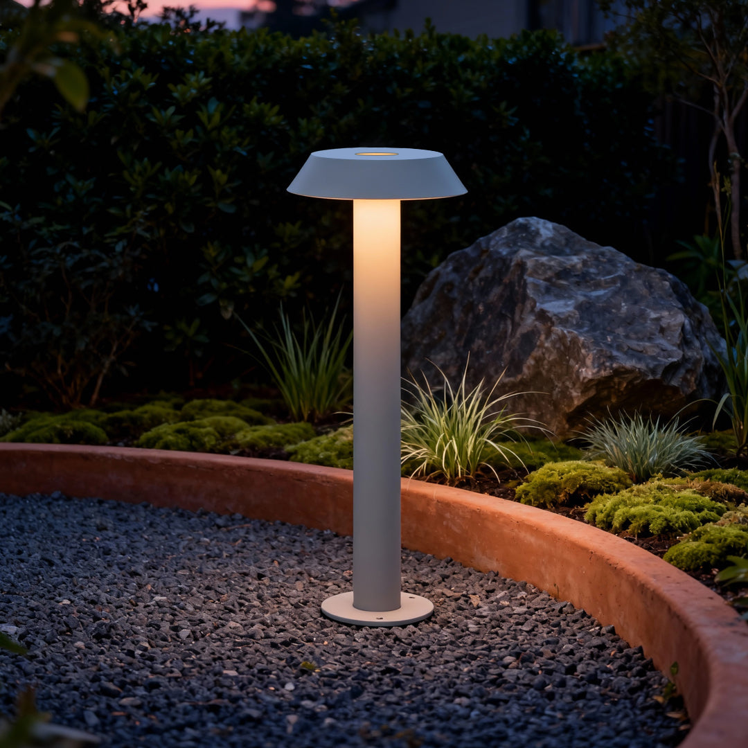 Modern Waterproof LED Pathway Landscape Light for Outdoor Garden Use