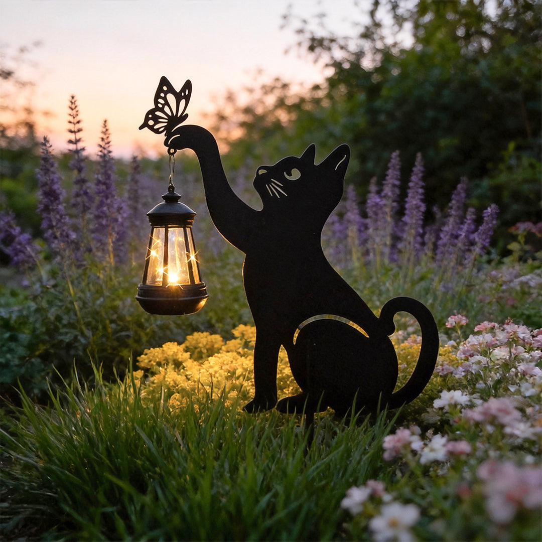 Stylish Iron Cat Silhouette Waterproof Smart LED Solar Garden Light