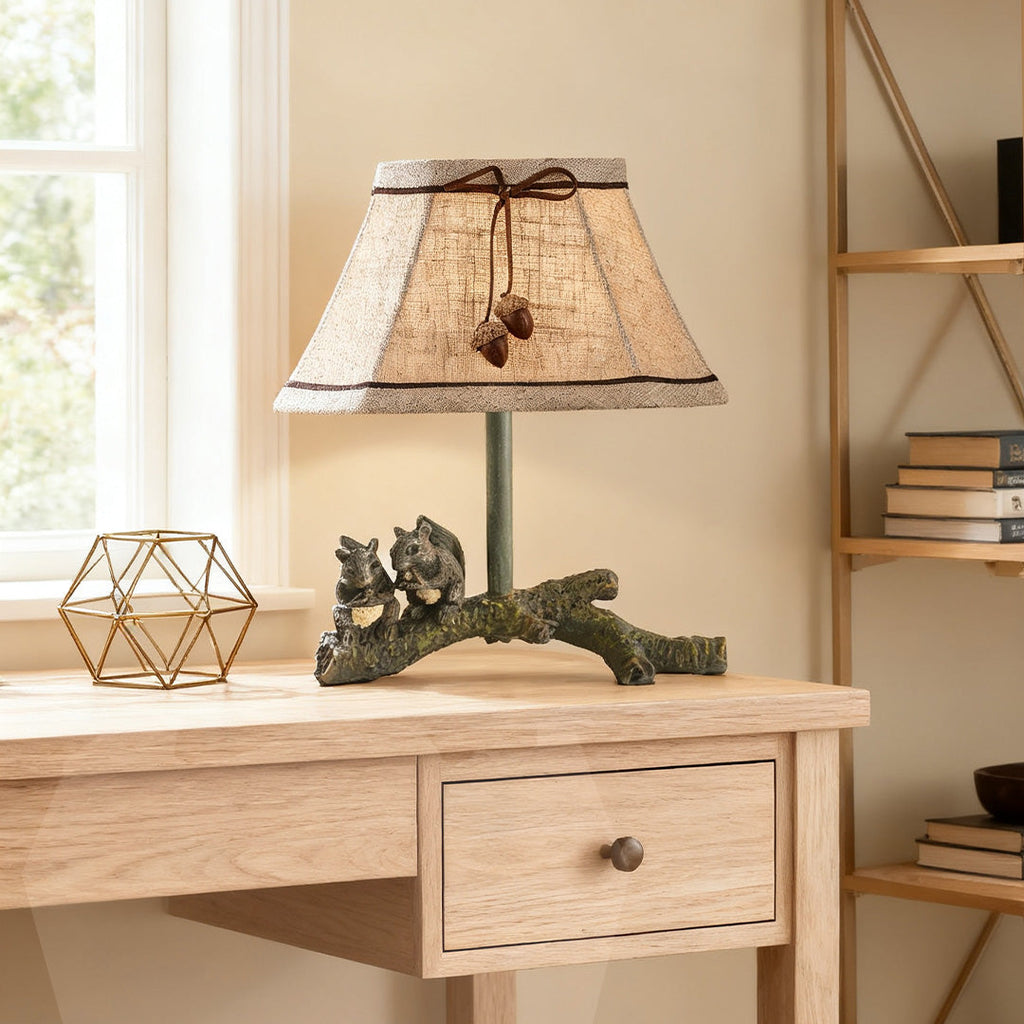Rustic French-Style Squirrel Resin Table Lamp for Bedroom Décor