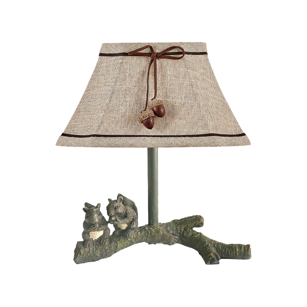 Rustic French-Style Squirrel Resin Table Lamp for Bedroom Décor