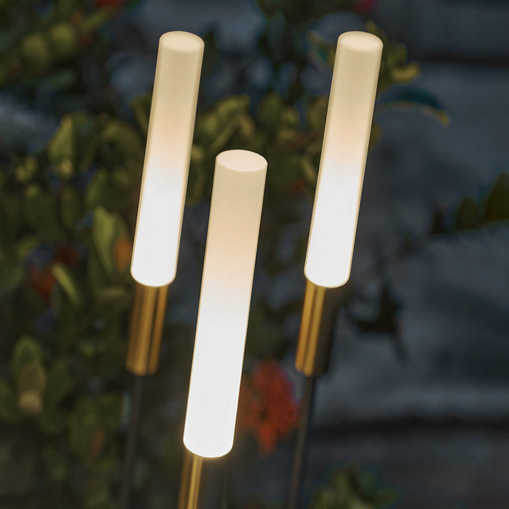Outdoor Waterproof LED Landscape Spike Light for Garden Pathway Lighting