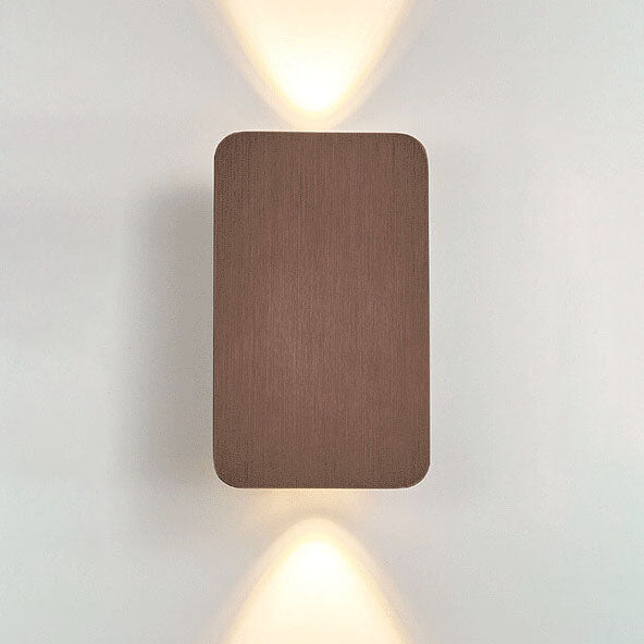 Sleek Aluminum LED Wall Sconce Lamp for Nordic Minimalist Interiors