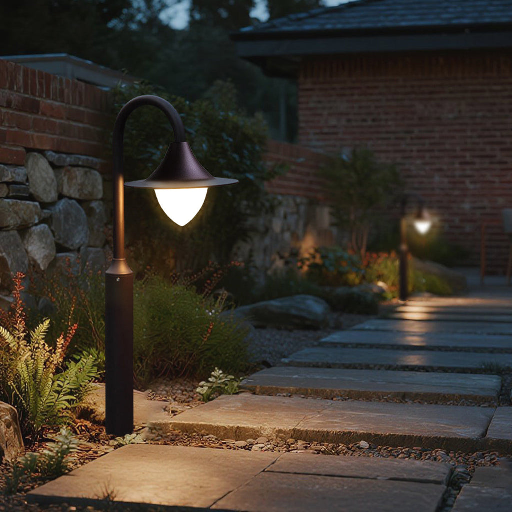 Minimalist Black Metal LED Garden Path Light for Outdoor Elegance