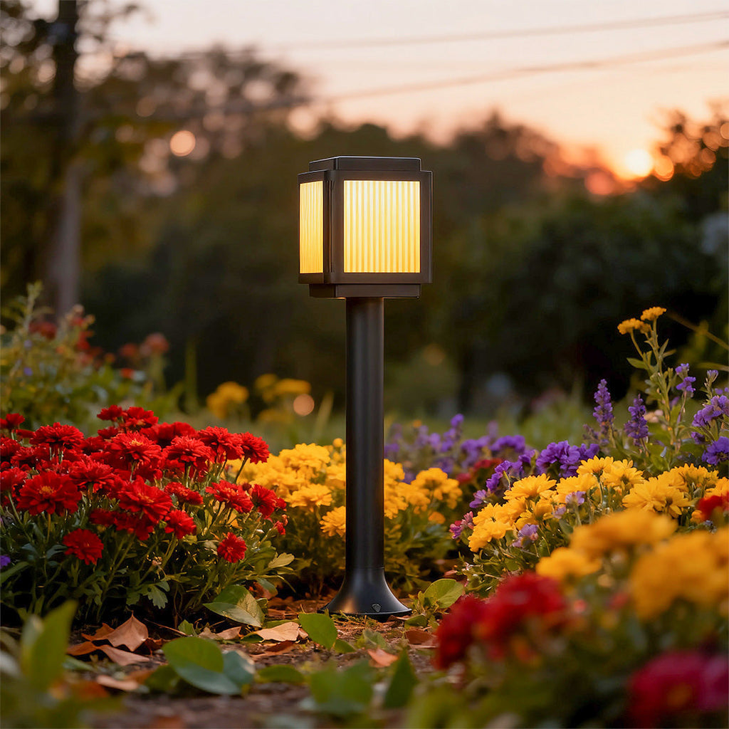 Modern Black Solar Pathway Lights - Stylish Garden Stake Fixtures