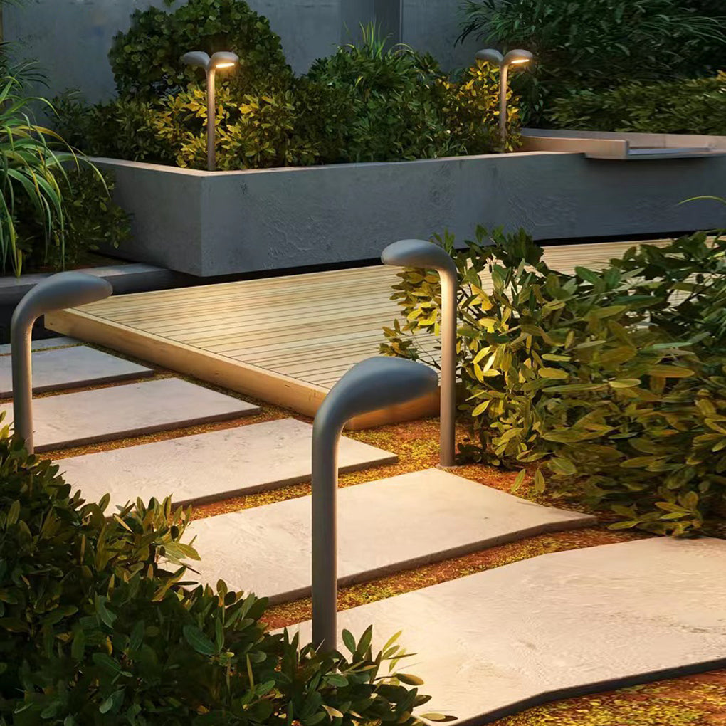 Modern Curved Aluminum LED Pathway Light for Outdoor Garden Landscape