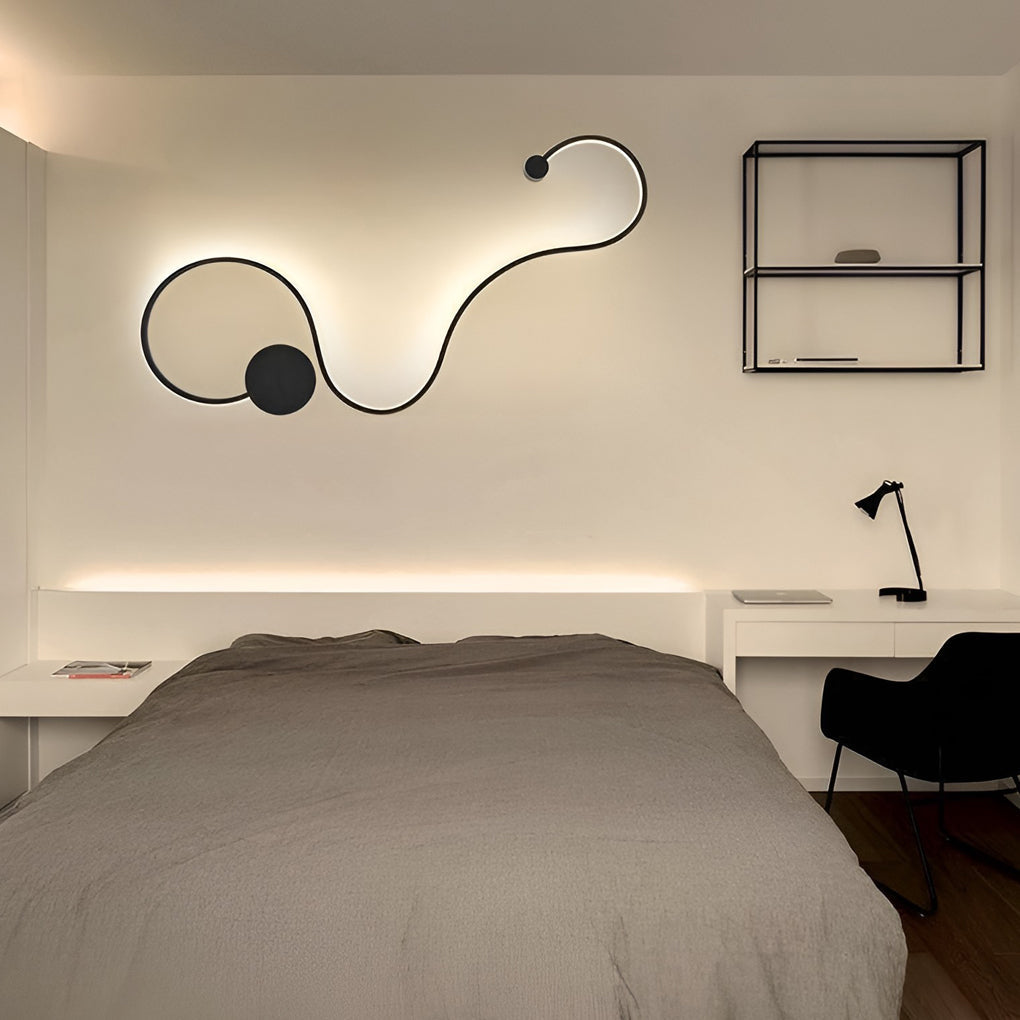 Modern Black Curved LED Wall Sconce for Hallway or Living Room Decor