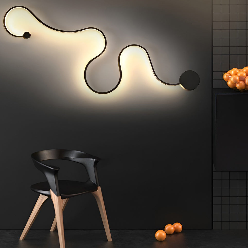 Modern Black Curved LED Wall Sconce for Hallway or Living Room Decor
