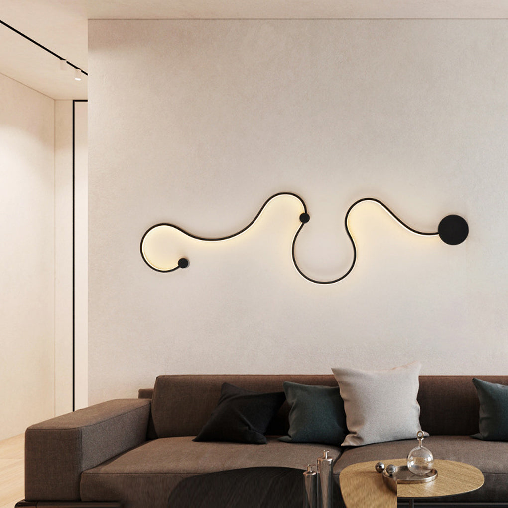 Modern Black Curved LED Wall Sconce for Hallway or Living Room Decor