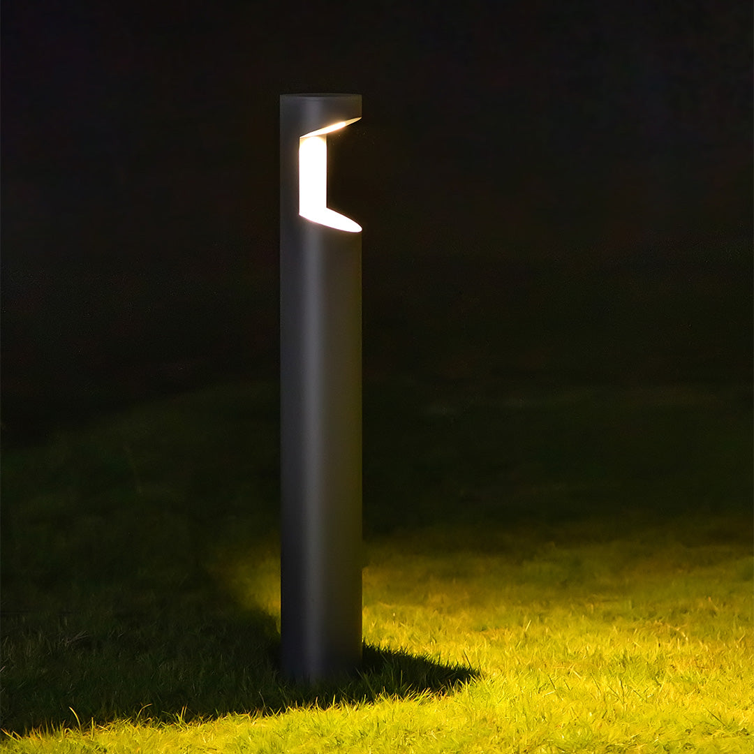 Minimalist Black Metal Outdoor Bollard Light for Pathway & Garden