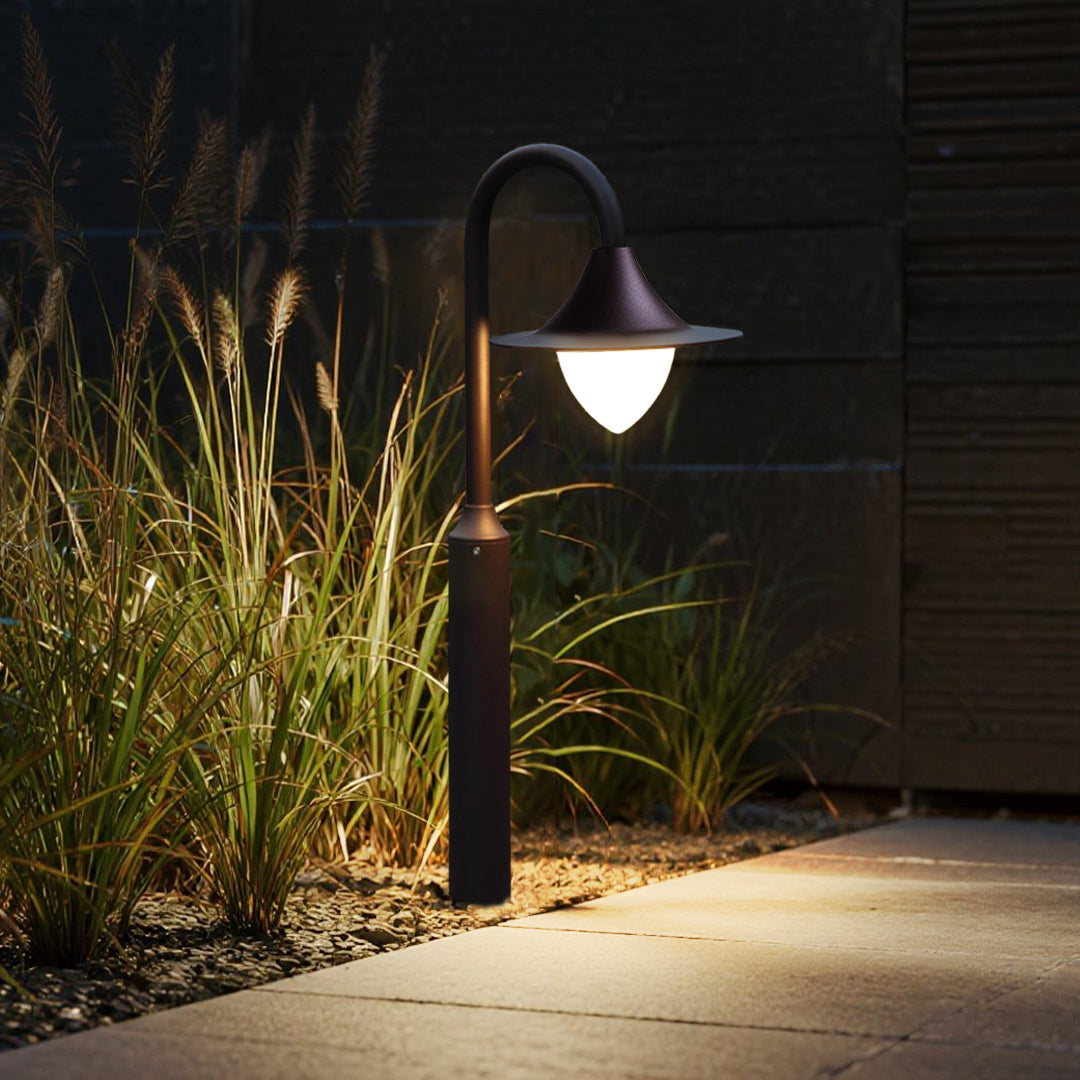 Minimalist Black Metal LED Garden Path Light for Outdoor Elegance