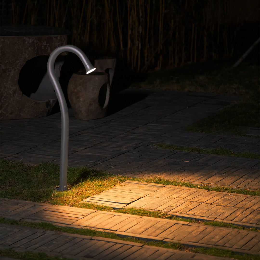 Sleek Solar LED Garden Lights - Durable Stainless Steel for Outdoor Spaces